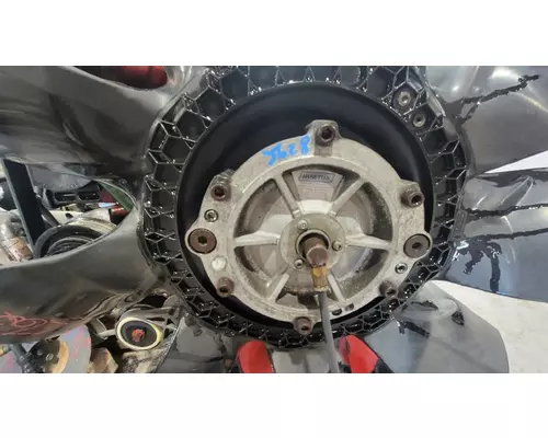 CUMMINS ISB6.7 Fan Clutch