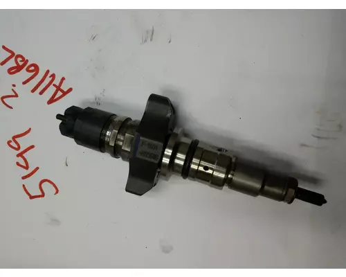 CUMMINS ISB6.7 Fuel Injector