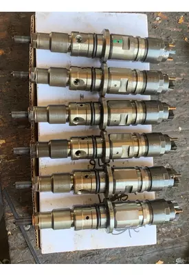 CUMMINS ISB6.7 Fuel Injector