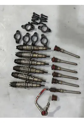 CUMMINS ISB6.7 Fuel Injector