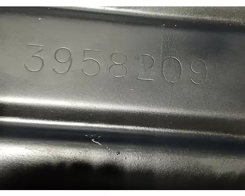 CUMMINS ISB6.7 Oil Pan