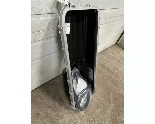 CUMMINS ISB6.7 Oil Pan