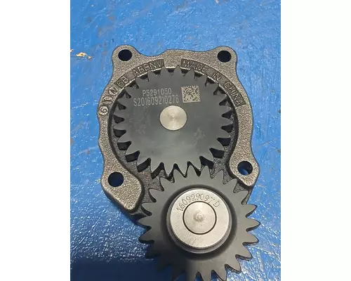 CUMMINS ISB6.7 Oil Pump