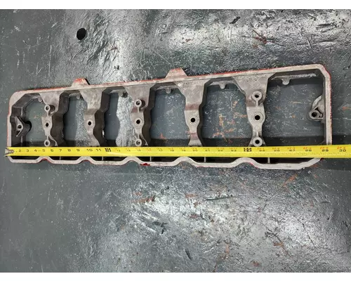 CUMMINS ISB6.7 Valve Cover