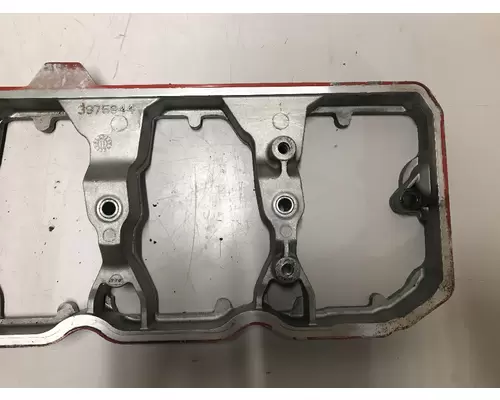 CUMMINS ISB6.7 Valve Cover