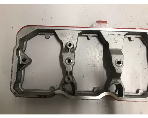 CUMMINS ISB6.7 Valve Cover