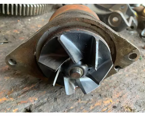 CUMMINS ISB6.7 Water Pump