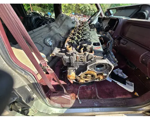 CUMMINS ISB Cylinder Head