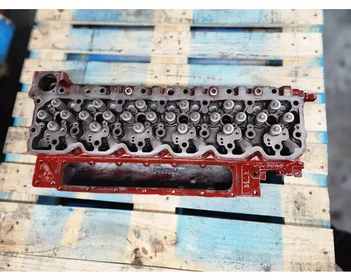 CUMMINS ISB Cylinder Head