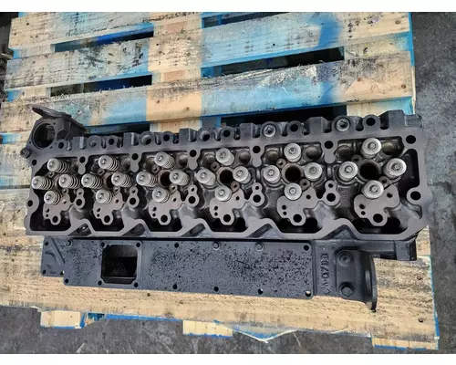 CUMMINS ISB Cylinder Head