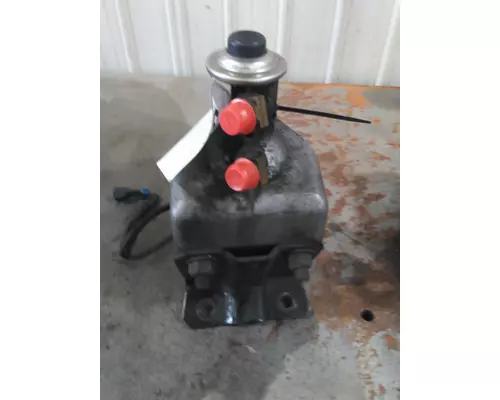 CUMMINS ISC-8.3 EPA 07 FUEL WATER SEPARATOR ASSEMBLY