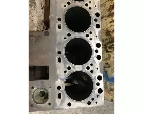 CUMMINS ISC-8.3 CYLINDER BLOCK