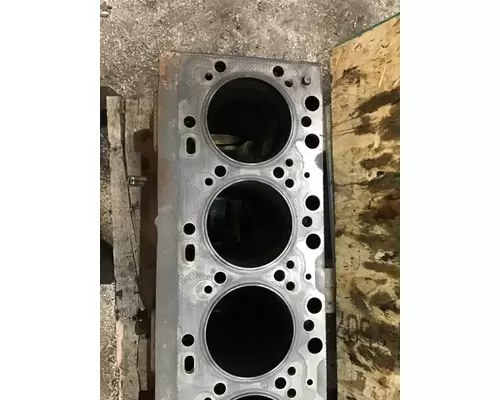 CUMMINS ISC-8.3 CYLINDER BLOCK