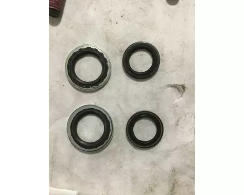 CUMMINS ISC-8.3 Engine Parts, Misc.