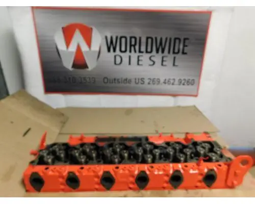 CUMMINS ISC8.3 Cylinder Head
