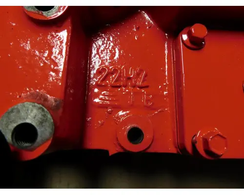 CUMMINS ISC8.3 Cylinder Head