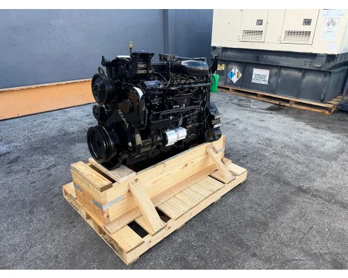 CUMMINS ISC8.3 Engine Assembly