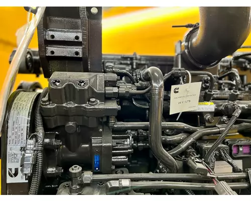 CUMMINS ISC8.3 Engine Assembly