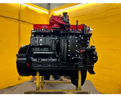 CUMMINS ISC8.3 Engine Assembly