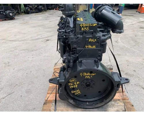 CUMMINS ISC8.3 Engine Assembly