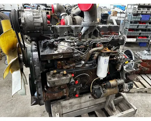 CUMMINS ISC8.3 Engine Assembly