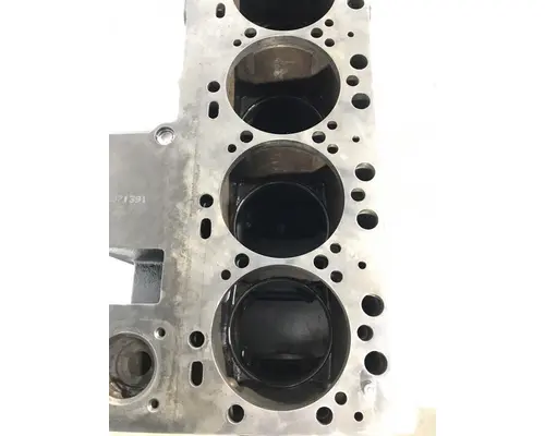 CUMMINS ISC Cylinder Block