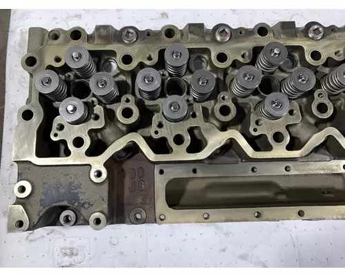 CUMMINS ISC Cylinder Head
