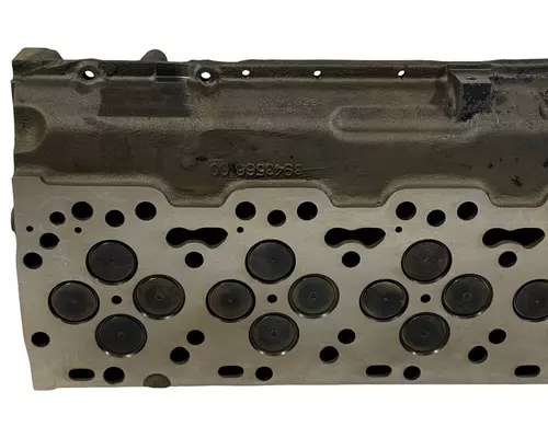 CUMMINS ISC Cylinder Head