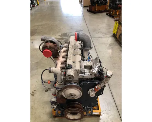 CUMMINS ISC Engine Assembly