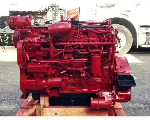 CUMMINS ISC Engine Assembly