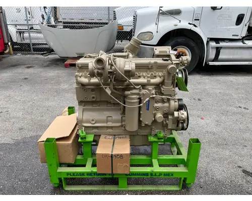 CUMMINS ISC Engine Assembly