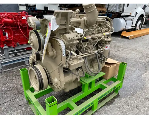 CUMMINS ISC Engine Assembly