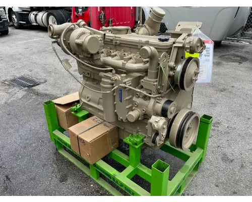 CUMMINS ISC Engine Assembly