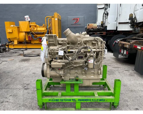 CUMMINS ISC Engine Assembly
