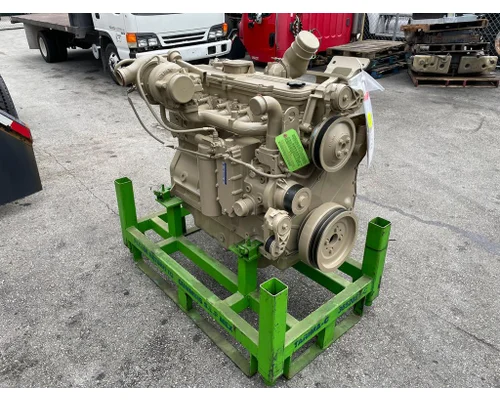 CUMMINS ISC Engine Assembly