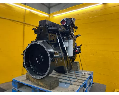 CUMMINS ISC Engine Assembly
