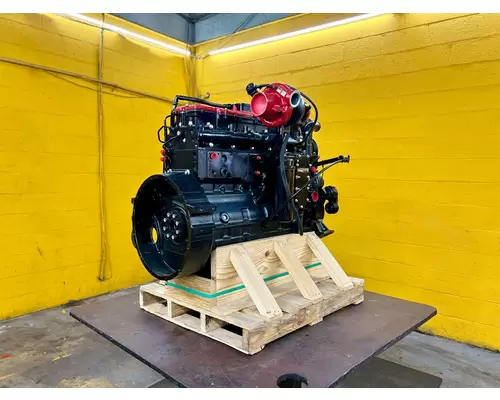 CUMMINS ISC Engine Assembly