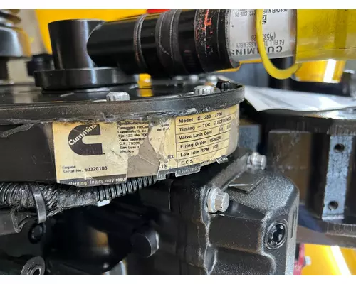CUMMINS ISC Engine Assembly