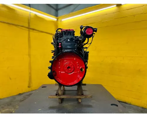 CUMMINS ISC Engine Assembly