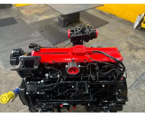 CUMMINS ISC Engine Assembly