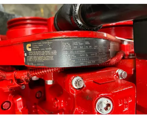 CUMMINS ISC Engine Assembly