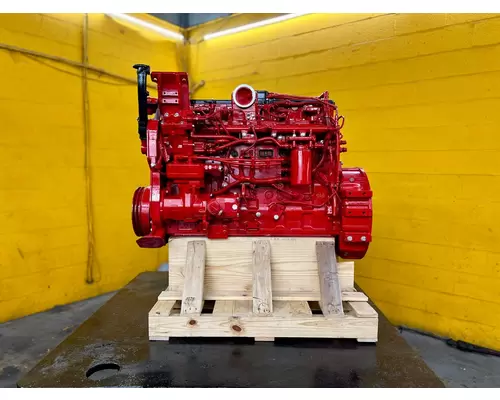 CUMMINS ISC Engine Assembly