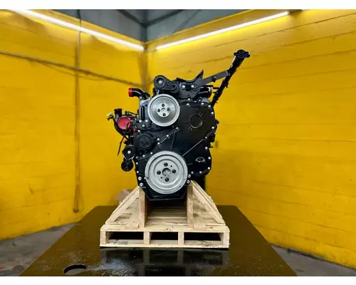 CUMMINS ISC Engine Assembly