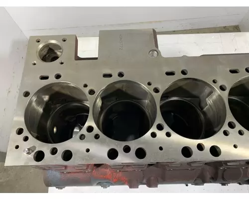 CUMMINS ISC Engine Block