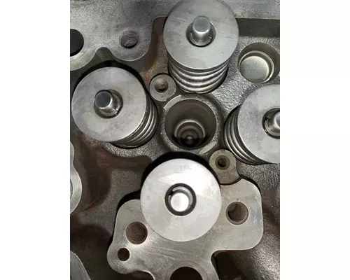 CUMMINS ISC Engine Cylinder Head