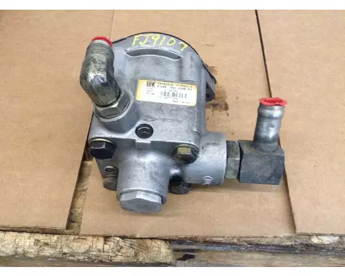 CUMMINS ISC Power Steering Pump