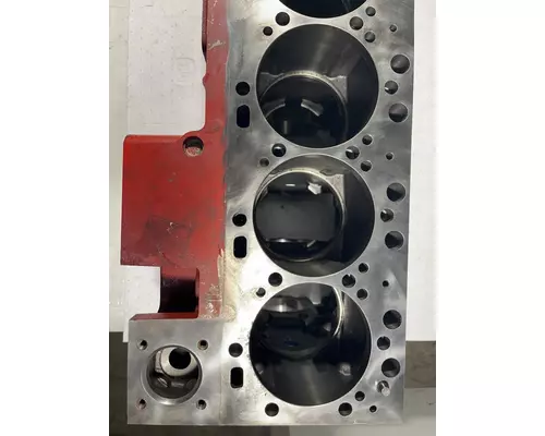 CUMMINS ISL DEF Cylinder Block