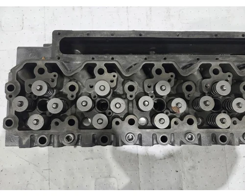 CUMMINS ISL DEF Cylinder Head