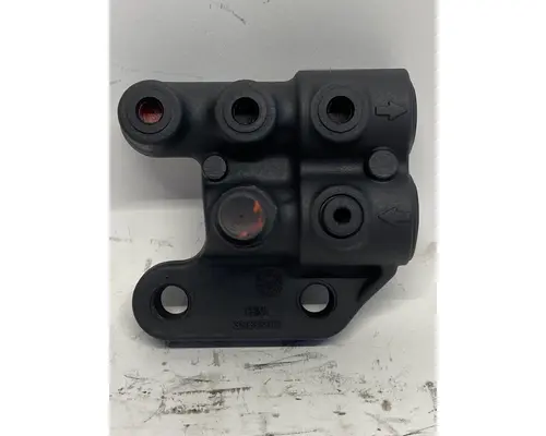 CUMMINS ISL DEF Engine Parts, Misc.