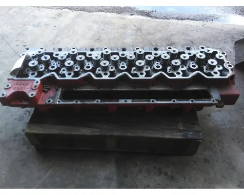 CUMMINS ISL9 CYLINDER HEAD